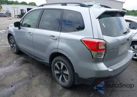 2018 Subaru Forester 2.5I Premium из США, поврежденный, VIN JF2SJAEC0JH469012